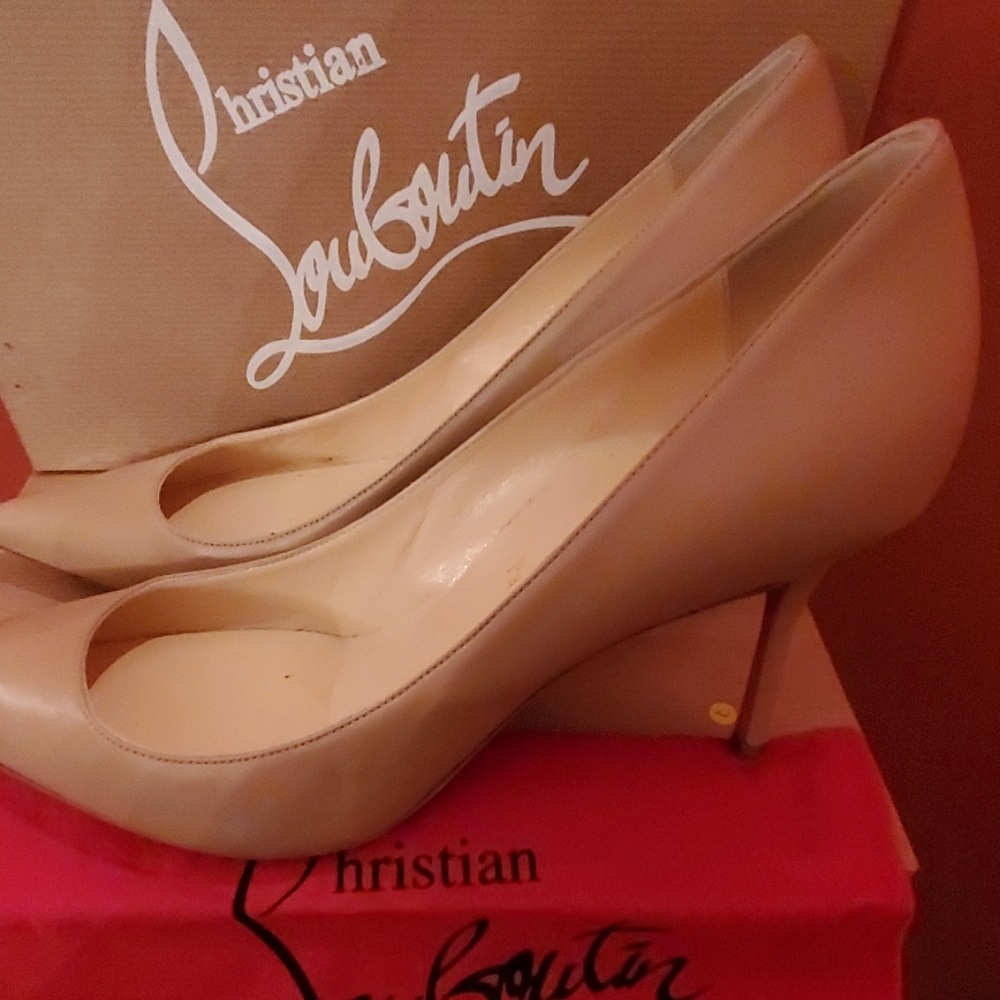 Christian Louboutin Pumps